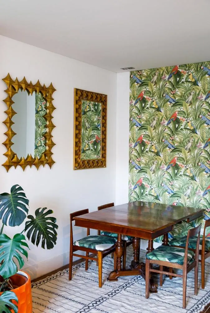 Palm Tree House, Central Apartemant In Principe Real Lisbon 0*,